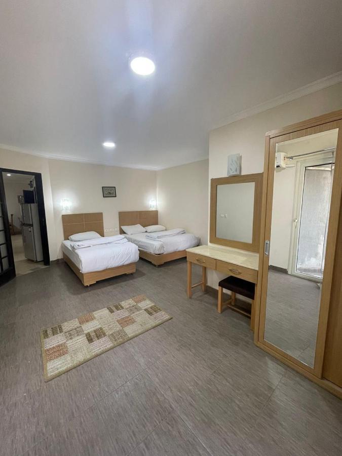 Dokki Apartment Kairo